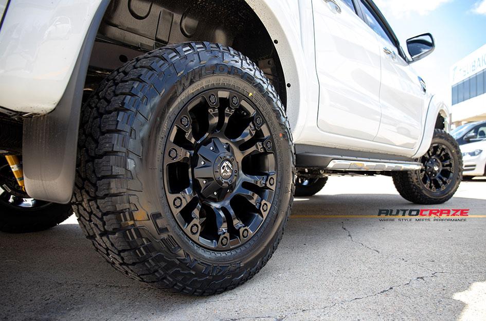 FORD-RANGER-VAPOR-MATTE-BLACK
